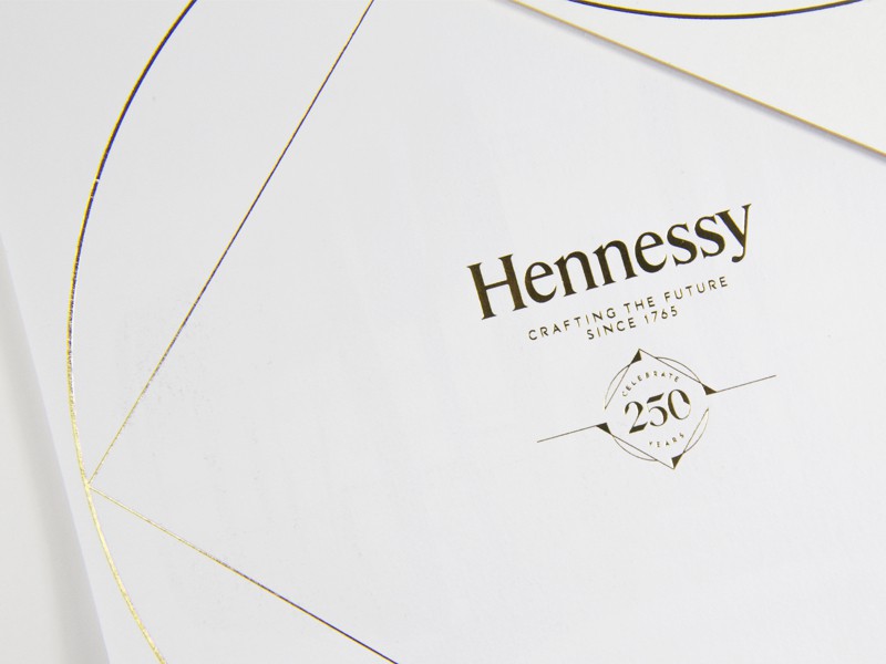 可捷 專業印刷 作品 - Hennessy 軒尼詩 250週年慶祝餐會邀請函-02 | 可捷印刷