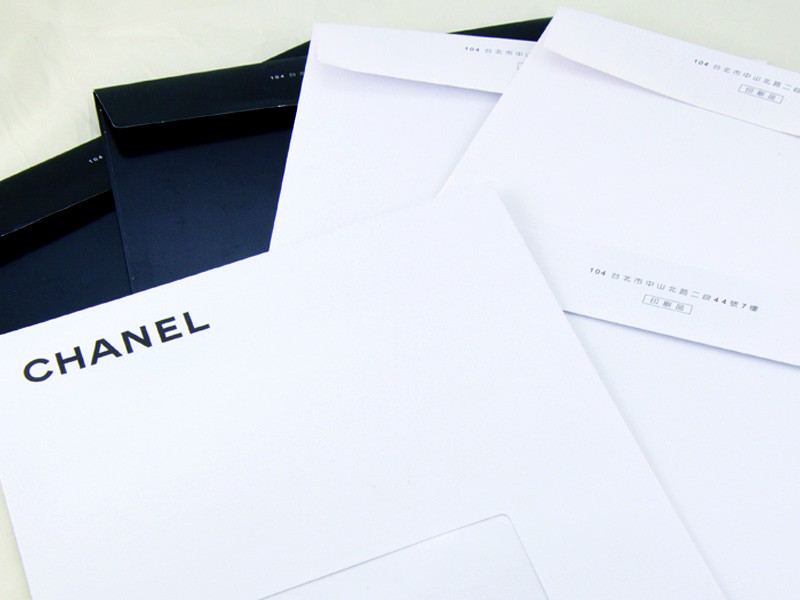 可捷 平面設計 作品 - CHANEL 香奈兒 產品型錄-08 | 可捷印刷